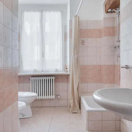 Aura-elegant In The Heart Of Apartment *
