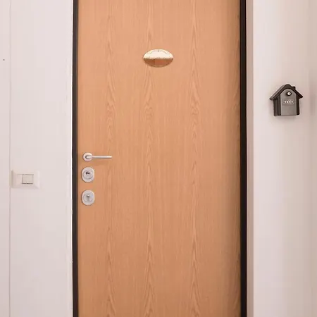 Aura-elegant In The Heart Of Apartman Como